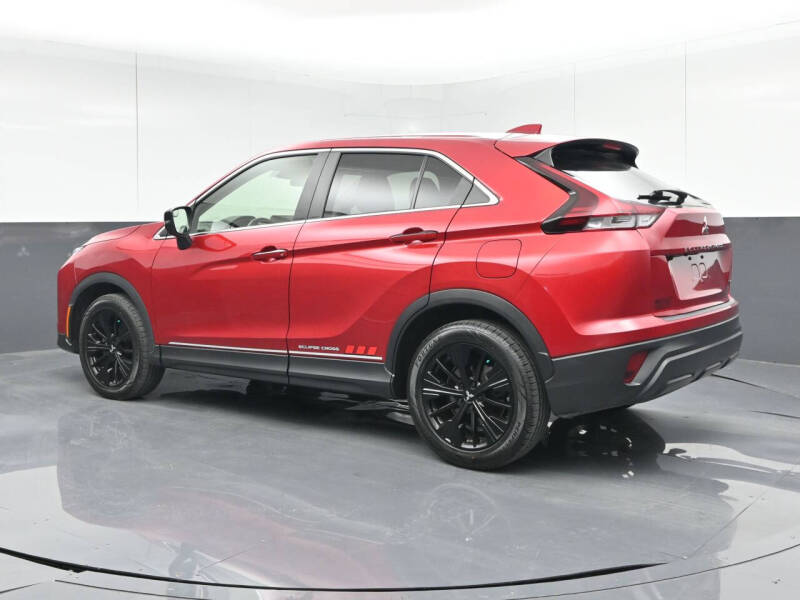 2022 Mitsubishi Eclipse Cross LE
