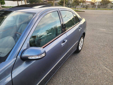 2005 Mercedes-Benz E-Class E 320
