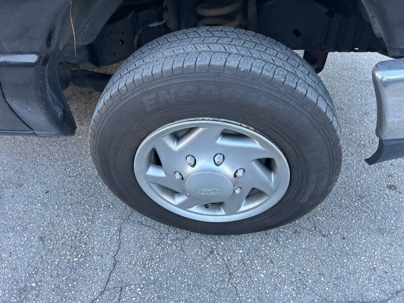 2014 Ford E-Series E-150