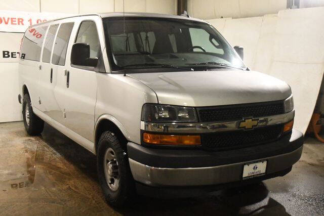 2017 Chevrolet Express LT 3500