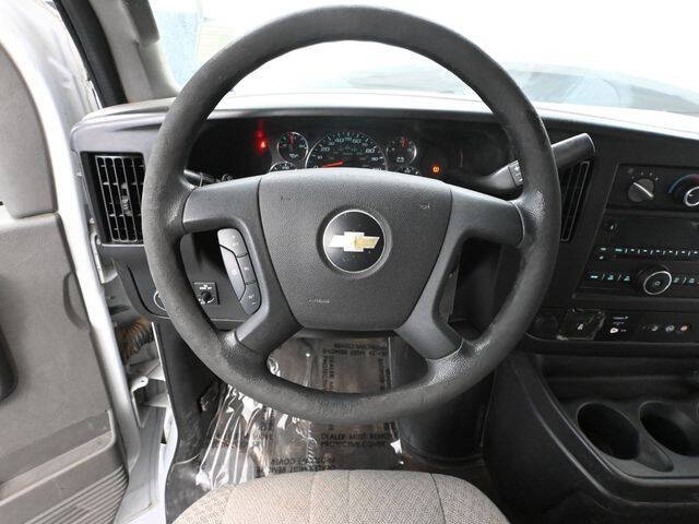 2017 Chevrolet Express LT 3500