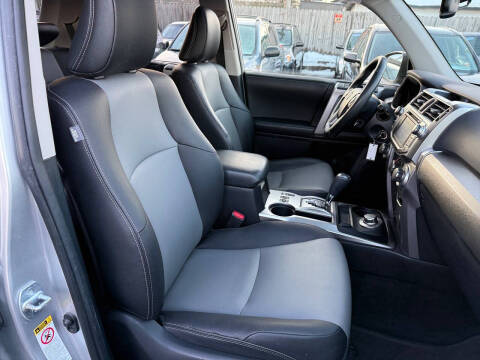 2014 Toyota 4Runner SR5