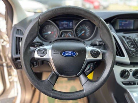2012 Ford Focus SE