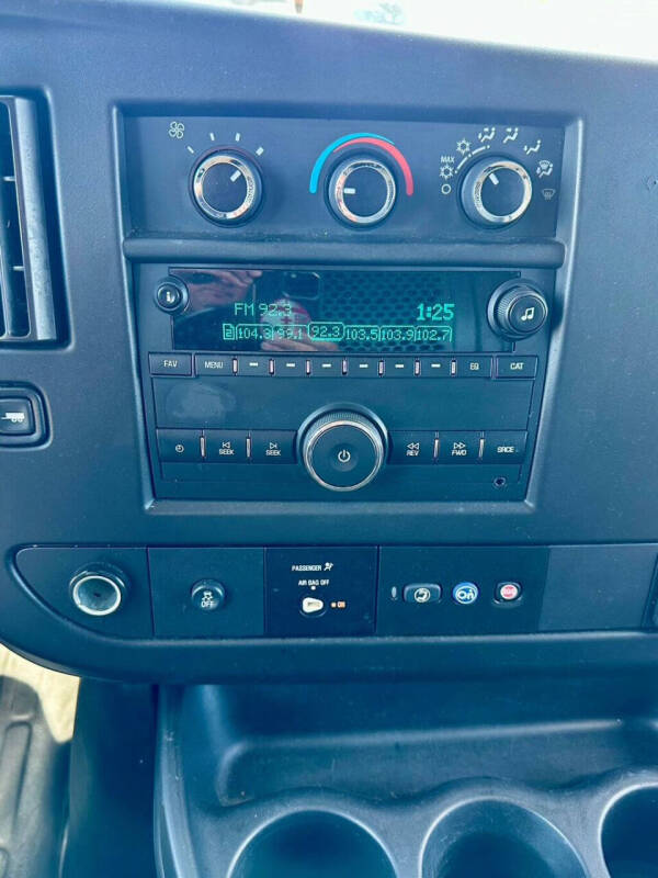 2020 Chevrolet Express 2500