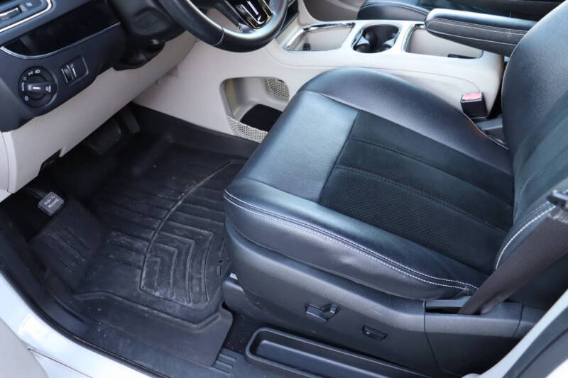 2017 Dodge Grand Caravan SXT