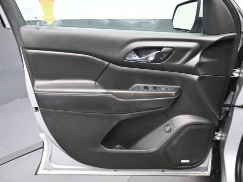 2017 GMC Acadia SLT-1