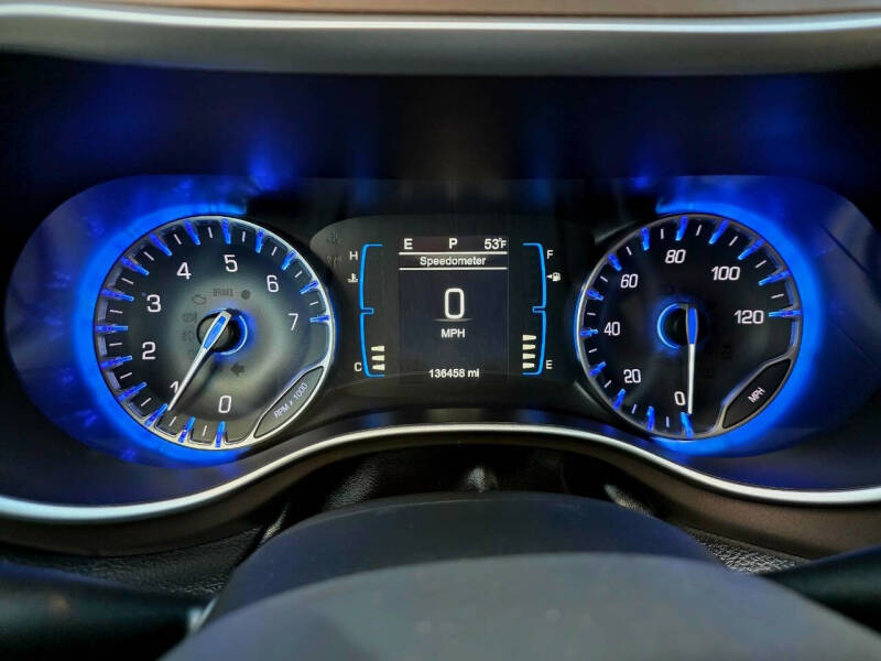 2017 Chrysler Pacifica LX