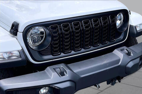 2024 Jeep Gladiator NightHawk