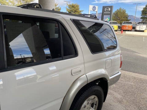 2000 Toyota 4Runner SR5