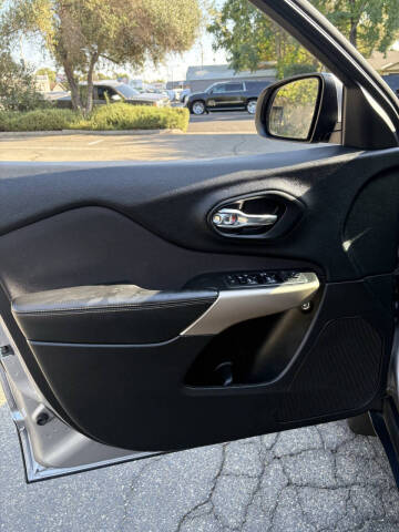 2018 Jeep Cherokee Latitude