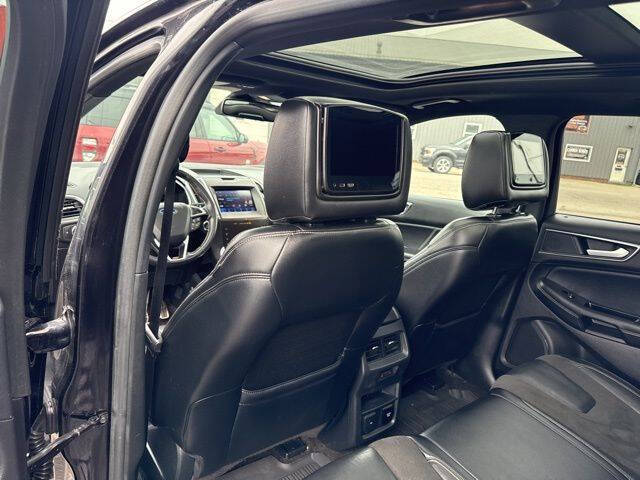 2020 Ford Edge ST
