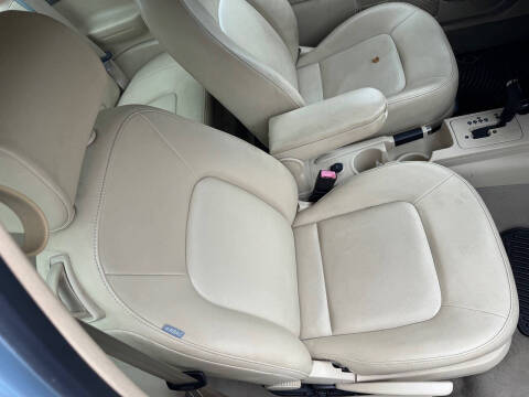2010 Volkswagen New Beetle