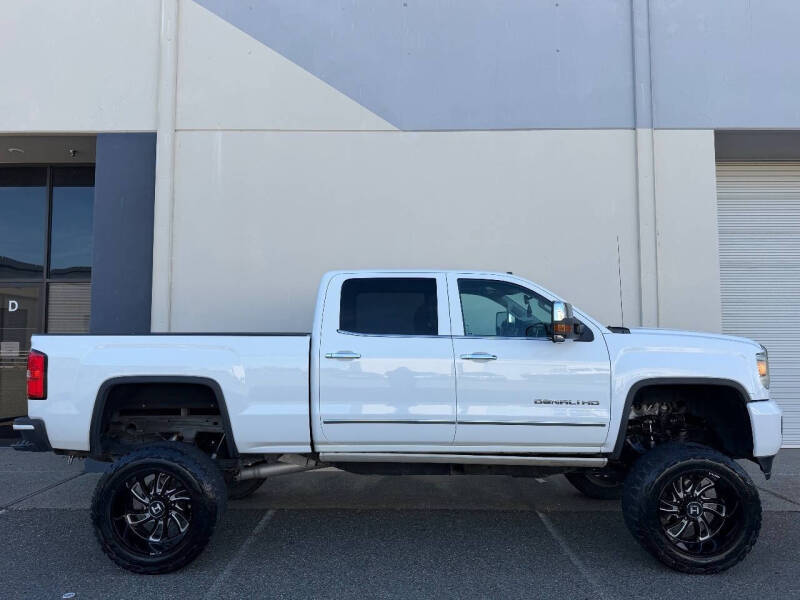 2015 GMC Sierra 2500HD SLT