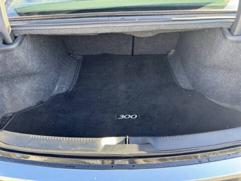 2012 Chrysler 300 C Luxury Series