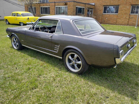 1966 Ford Mustang