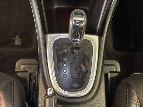 2013 Dodge Avenger R/T