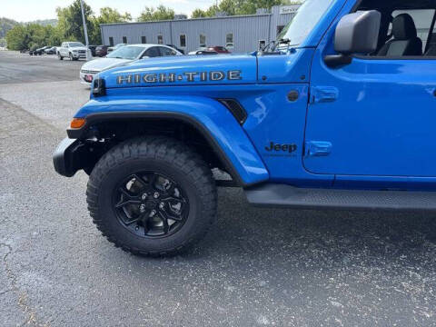 2025 Jeep Gladiator High Tide