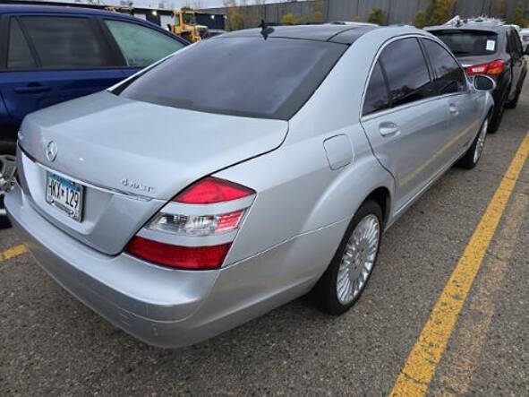 2007 Mercedes-Benz S-Class for sale at LUXURY IMPORTS AUTO SALES INC in Ham Lake, MN