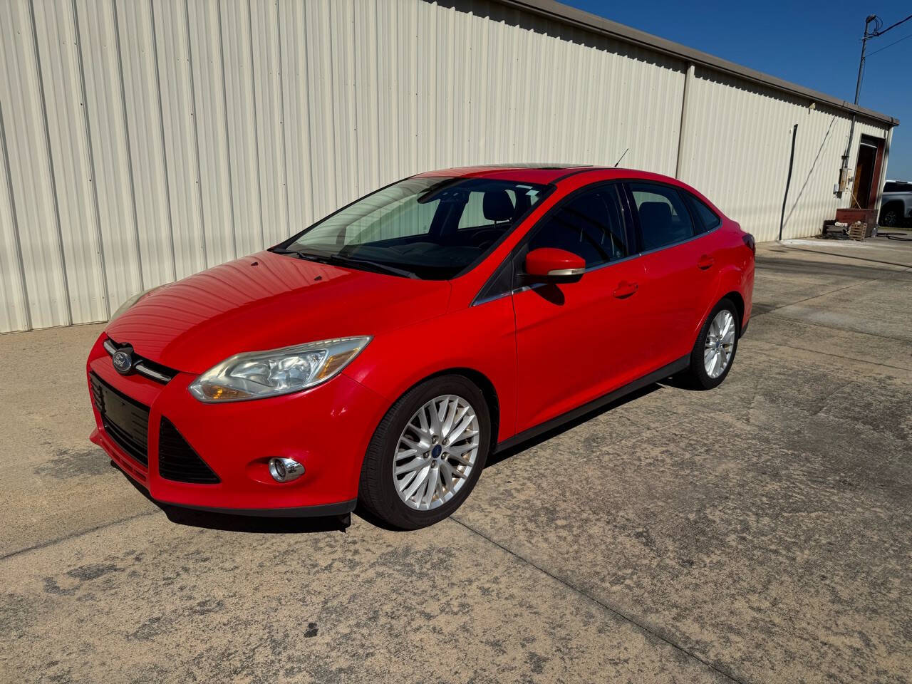 Red 2012 Ford Focus SEL SEL 4dr Sedan 1
