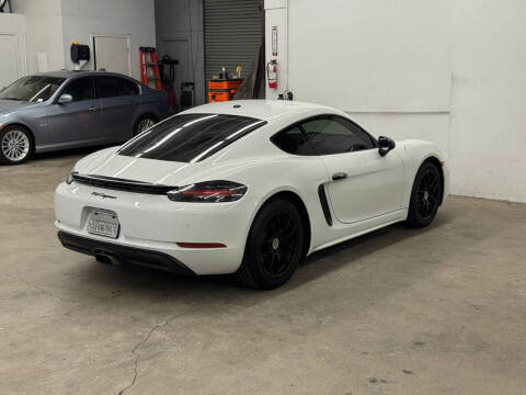 2018 Porsche 718 Cayman