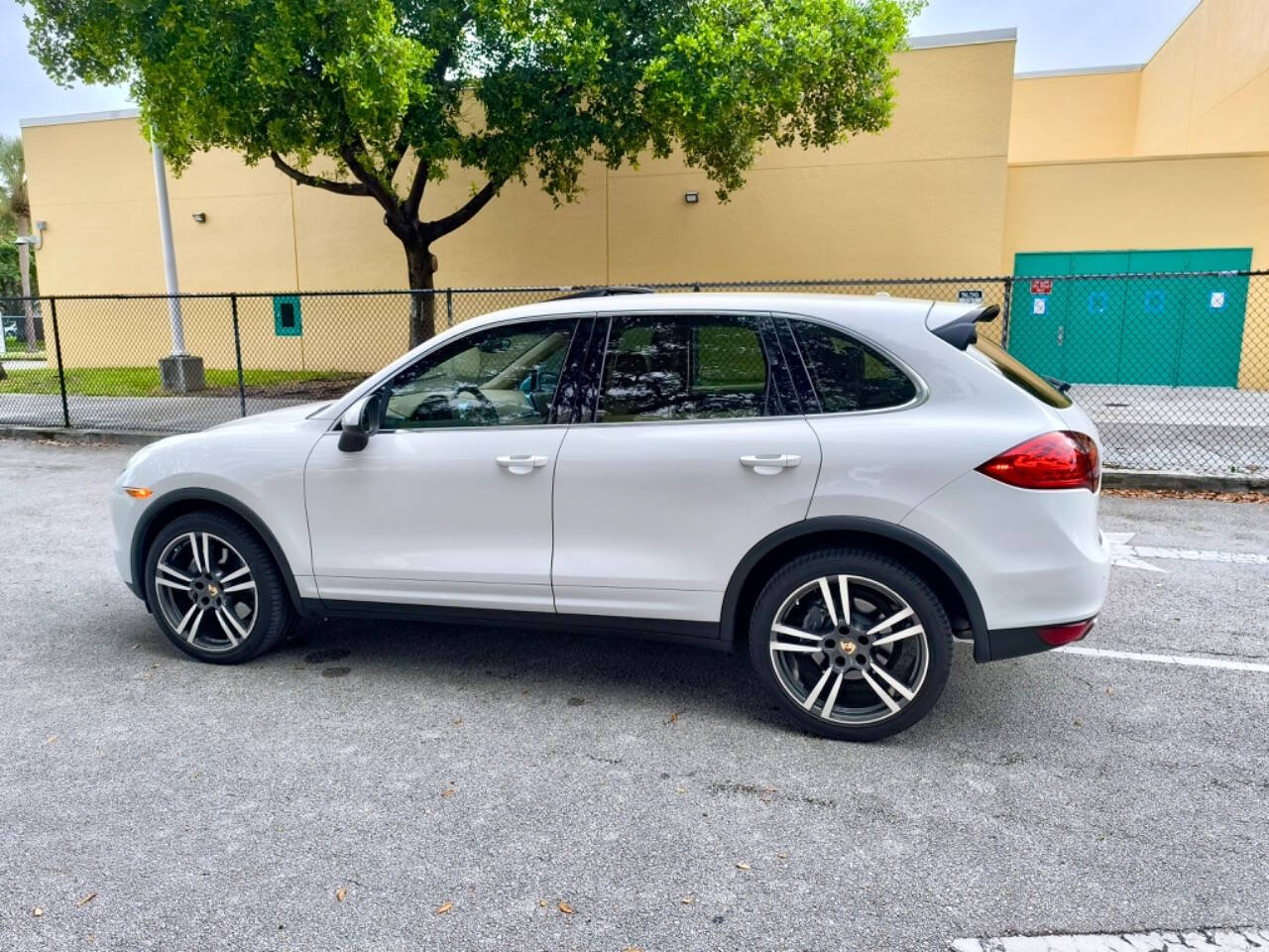 2014 Porsche Cayenne for sale at PJ AUTO in Margate, FL