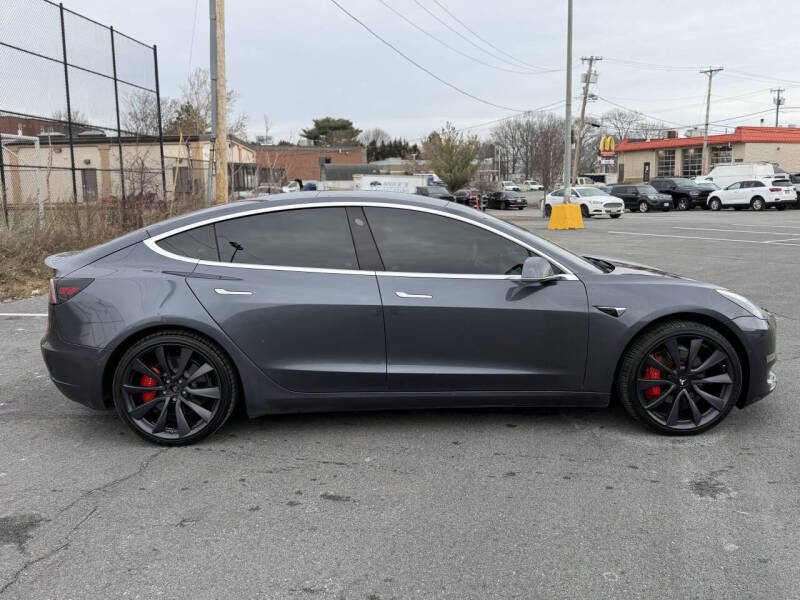 2019 Tesla Model 3 Performance