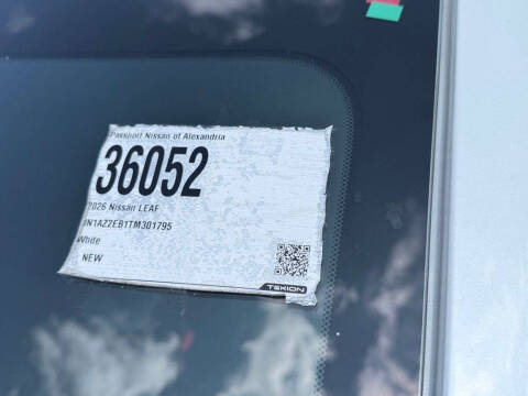 2026 Nissan LEAF Platinum+