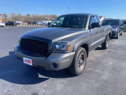 2005 Dodge Dakota for sale at McCully's Automotive - Under $10,000 in Benton KY