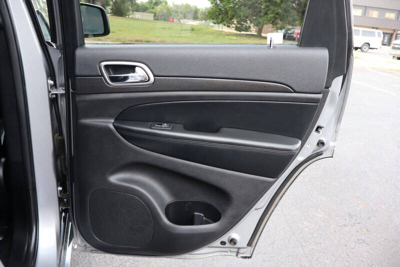 2017 Jeep Grand Cherokee Altitude