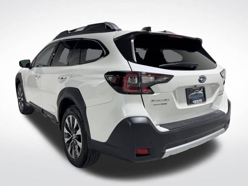 2023 Subaru Outback Touring XT