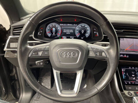 2022 Audi Q8 quattro Premium Plus 55 TFSI