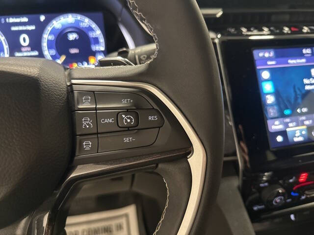 2023 Jeep Grand Cherokee L Altitude