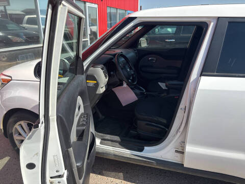 2017 Kia Soul +