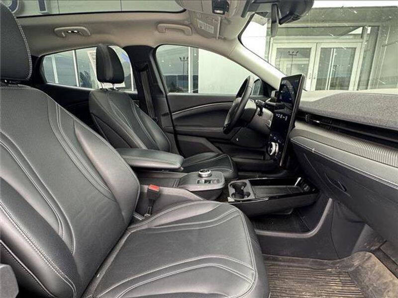 2022 Ford Mustang Mach-E Premium