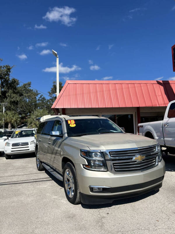 2015 Chevrolet Suburban LTZ's photo