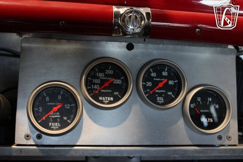 1950 Willys Jeepster