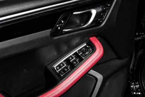 2017 Porsche Macan S