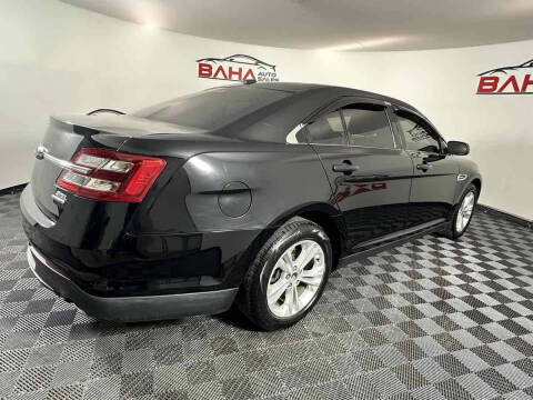 2017 Ford Taurus SEL