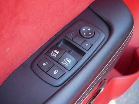 2015 Dodge Challenger SRT Hellcat