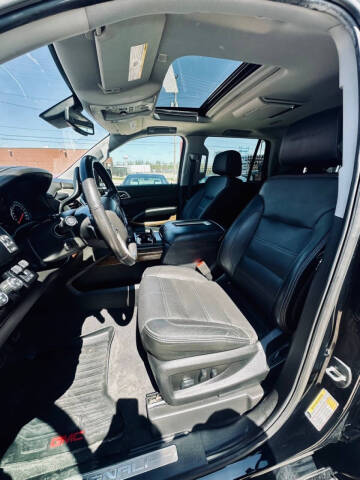 2020 GMC Yukon Denali