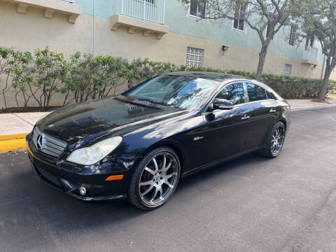 2007 Mercedes-Benz CLS for sale at CarMart of Broward in Lauderdale Lakes FL