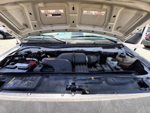 2010 Ford E-Series E-250