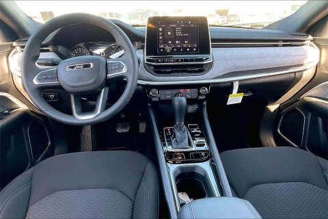 2025 Jeep Compass Sport