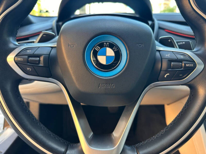 2019 BMW i8