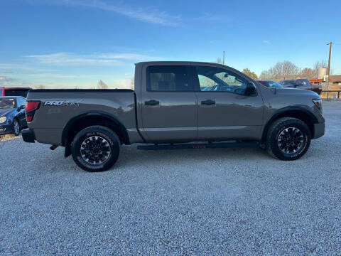 2021 Nissan Titan