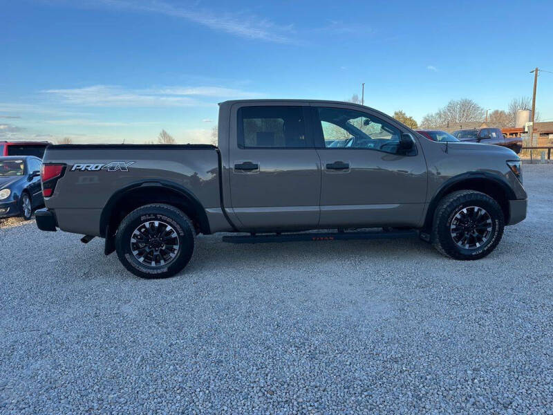 2021 Nissan Titan