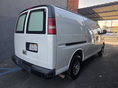 2011 Chevrolet Express 2500