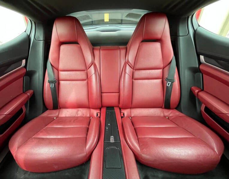 2014 Porsche Panamera 4