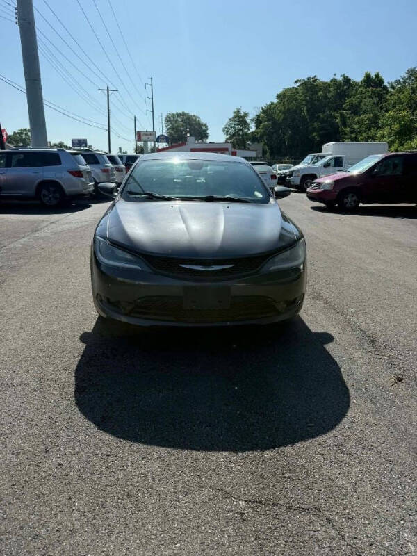 2015 Chrysler 200 S
