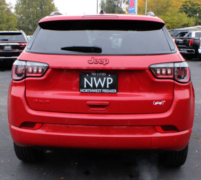 2023 Jeep Compass (Red) Edition